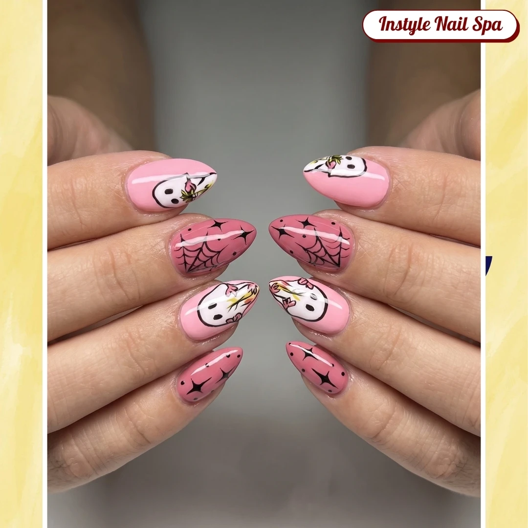 Trending nails art